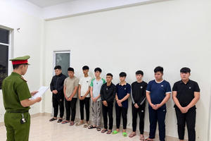 Khởi tố 09 đối tượng thanh, thiếu niên gây rối trật tự công cộng trong đêm