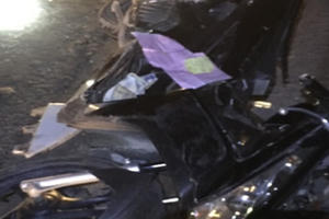 Truy tìm tài xế điều khiển xe ô tô gây tai nạn khiến một người tử vong tại chỗ rồi bỏ trốn.