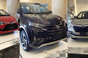 Ô tô mới ồ ạt ra mắt cuối năm: Dân nhiều lựa chọn nhưng kém vui vì giá "chát"