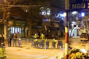 Dịch Covid -19: Mọi người cùng chung tay chống dịch, không chủ quan nhưng cũng không quá hoang mang