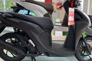 Xe máy giảm sâu trên chục triệu “chống ế” đầu tháng Ngâu