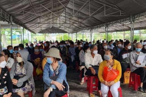 Cận cảnh phiên tòa có số bị hại được triệu tập đông kỷ lục tại Miền Tây