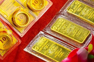 Giá vàng giảm sốc sau chỉ đạo nóng của Phó Thủ tướng