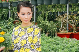 Sương Đặng -Hoa hậu quý bà châu Á tại Mỹ rộn ràng sắm tết Việt