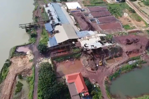 Công an Bắc Ninh khởi tố 3 đối tượng đổ hơn 900 tấn chất thải ra môi trường