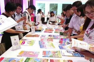 Đổi mới thi cử, chương trình giáo dục: Làm gì để mang lại hiệu quả? Đổi mới thi cử, chương trình giáo dục: Làm gì để mang lại hiệu quả?