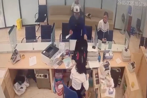 Liên tiếp xảy ra các vụ cướp ngân hàng: Manh động, liều lĩnh, nhưng không thoát khỏi vòng pháp luật