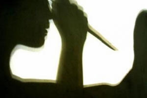 Thanh Hóa: Chém người trọng thương, rồi đâm vào bụng Công an xã