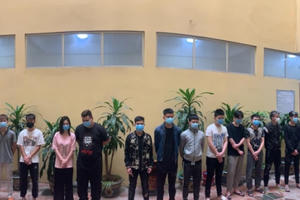 Giải quyết mâu thuẫn cho bạn gái trên mạng xã hội, hai nhóm thanh niên hẹn nhau hỗn chiến