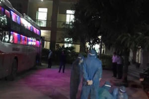 Kịp thời “chặn” 7 người Trung Quốc trên chiếc xe khách đang hành trình vào Nam