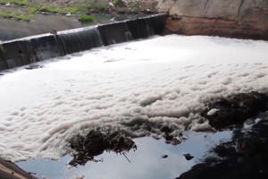 TP Hồ Chí Minh: Kênh Ba Bò tiếp tục ô nhiễm dù đầu tư cả nghìn tỷ đồng để cải tạo TP Hồ Chí Minh: Kênh Ba Bò tiếp tục ô nhiễm dù đầu tư cả nghìn tỷ đồng để cải tạo