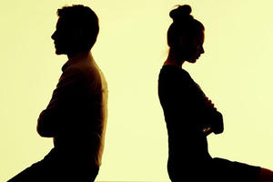 Ly hôn với người mất tích, ra thông báo tìm kiếm trong bao lâu?