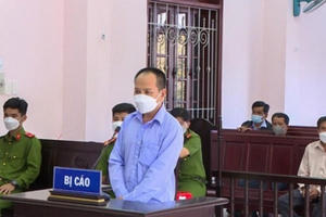 Trong cơn ghen mù quáng, chồng dùng gậy gỗ và dây nilon sát hại vợ