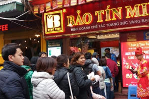 Ngày Vía Thần Tài: Vàng miếng hình Kim Khuyển sốt hàng