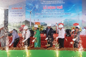 Cách nữ đại gia phố núi 'lướt sóng' bộ đôi dự án điện gió 4.000 tỷ