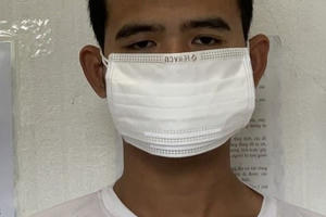 Đang điều trị Covid-19 vẫn "liều mình" ra ngoài mua ma túy