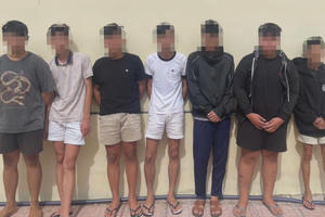 Bắt nhóm thiếu niên bắt giữ người, cưỡng ép ký giấy vay nợ Bắt nhóm thiếu niên bắt giữ người, cưỡng ép ký giấy vay nợ