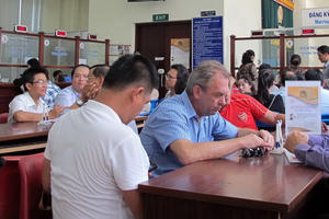 Hình thức xử lý người nước ngoài tạm trú quá thời hạn tại Việt Nam?