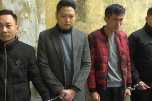 Con nghiện có 4 tiền án cầm đầu băng trộm ô tô