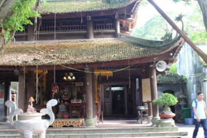 Hưng Yên: Bắt giữ 2 đối tượng lấy trộm tiền tại đền Mẫu Hưng Yên: Bắt giữ 2 đối tượng lấy trộm tiền tại đền Mẫu