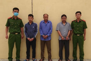 Phá đường dây lô đề “siêu khủng” mỗi ngày giao dịch gần 4 tỷ đồng