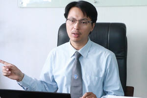 Cha dượng đánh đập dã man con riêng của vợ cũ ở Bình Phước sẽ bị xử lý thế nào?