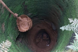 Dân ở thủ phủ khoáng sản xứ Nghệ hoang mang vì giếng cạn khô đáy, nhà nứt hàng loạt