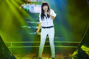 Hơn 25 năm trên sân khấu, Phương Thanh vẫn “sung sức” như lúc mới vô nghề