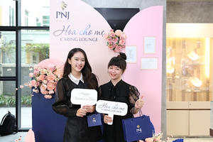 Trải nghiệm Caring Lounge tại PNJ Next - Ý tưởng đột phá cho Ngày của Mẹ 2022