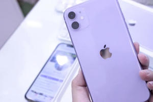 Apple chiếm 3 vị trí dẫn đầu trong top 10 smartphone bán chạy nhất năm 2020