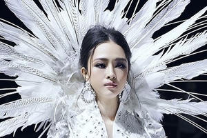 Hoa hậu Phương Nga trở lại showbiz