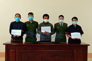 Bắt cán bộ xã cùng 2 đối tượng trộm gần 600 triệu đồng để đánh bạc