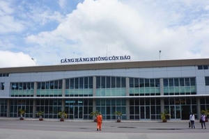 Đánh giá kỹ lưỡng 2 phương án đầu tư nâng cấp, mở rộng Cảng hàng không Côn Đảo