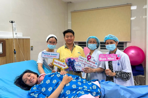 Những tấm lòng vàng của các bác sĩ Bệnh viện Từ Dũ