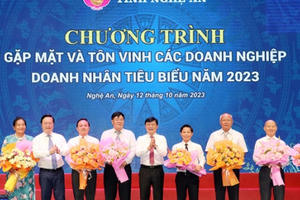 Nghệ An: Gặp mặt, tôn vinh các doanh nghiệp, doanh nhân tiêu biểu năm 2023