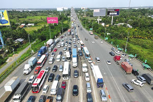 Vay 15.000 tỉ đồng vốn trái phiếu Chính phủ để mở rộng cao tốc TP HCM - Long Thành Vay 15.000 tỉ đồng vốn trái phiếu Chính phủ để mở rộng cao tốc TP HCM - Long Thành