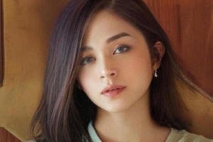 Cha mẹ đứng ngồi không yên vì con trai “nữ tính hóa”