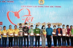 Trên 6.000 tỷ đồng chăm lo cho người nghèo dịp Tết Tân Sửu