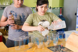 ‘Hot boy trà sữa’ bị nghi diễn sâu đã chính thức lên tiếng