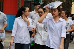 Thi THPT Quốc gia 2016: Thí sinh chỉ làm được 70% bài thi môn Toán