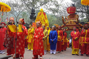 Điều chỉnh hoạt động lễ hội phù hợp với đời sống là cần thiết