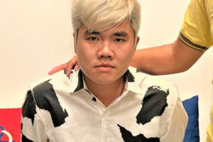 Đối tượng bóp cổ chị gái lấy tiền du lịch cùng người tình khai gì tại cơ quan Công an?