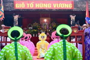 Nhiều hoạt động văn hóa trong Lễ Giỗ tổ Hùng Vương ở Đình Lạc Giao tại Đắk Lắk Nhiều hoạt động văn hóa trong Lễ Giỗ tổ Hùng Vương ở Đình Lạc Giao tại Đắk Lắk