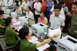 Long An tạm ngưng giải quyết cấp đổi chứng minh nhân dân đề phòng dịch lây lan Long An tạm ngưng giải quyết cấp đổi chứng minh nhân dân đề phòng dịch lây lan