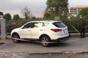 Bình Dương: Táo tợn, đập kính ô tô lấy đi khoảng 1 tỷ đồng