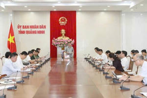 Quảng Ninh họp khẩn ứng phó bão số 11, quyết tâm không để thiệt hại về người