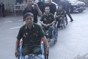 Điều đặc biệt ở đoàn 800 người vào viếng Chủ tịch nước