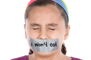 Nhịn ăn để thanh lọc cơ thể: Coi chừng tử vong Nhịn ăn để thanh lọc cơ thể: Coi chừng tử vong