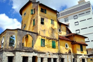 Hoang tàn biệt thự cổ Đà Lạt Hoang tàn biệt thự cổ Đà Lạt