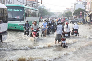 Dự báo thời tiết ngày 19/9: Cảnh báo lũ trên sông Cửu Long và triều cường tại các tỉnh Nam Bộ
